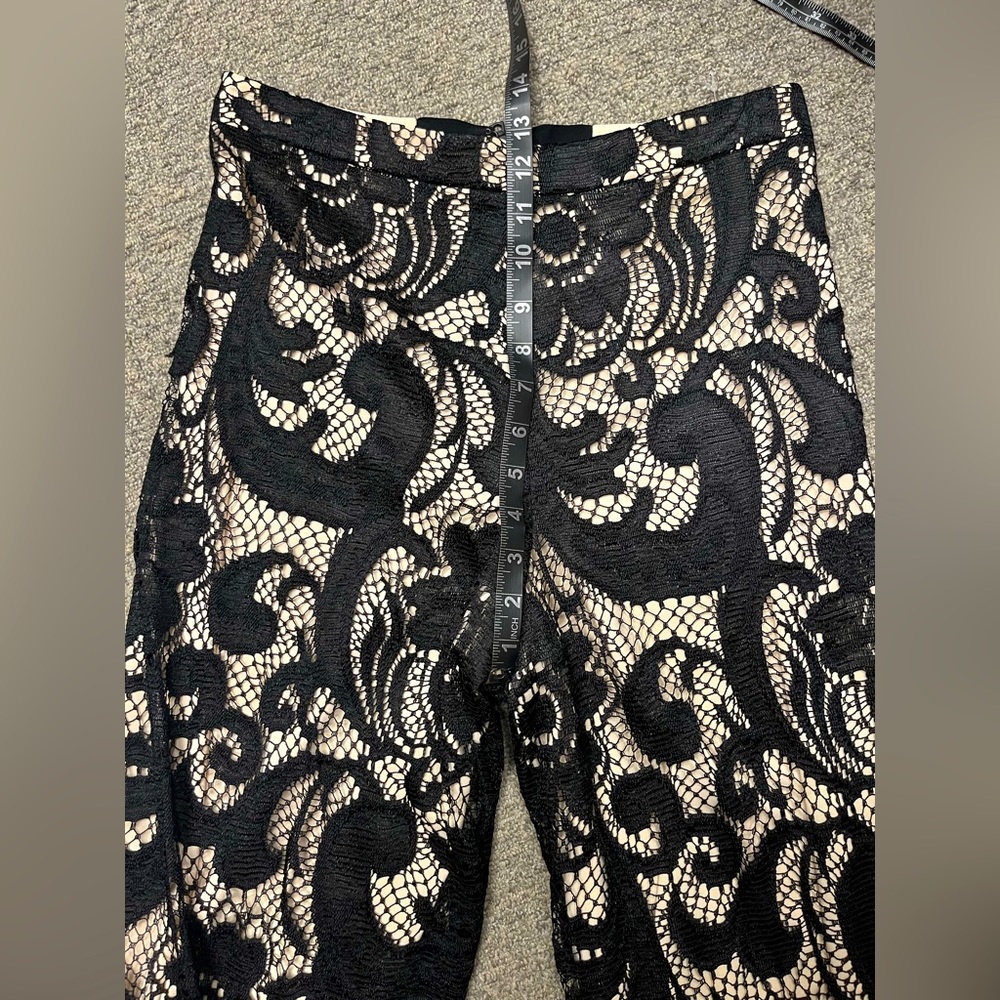 Alice + Olivia Lace Pattern Wide Leg Pants - Picture 12 of 15